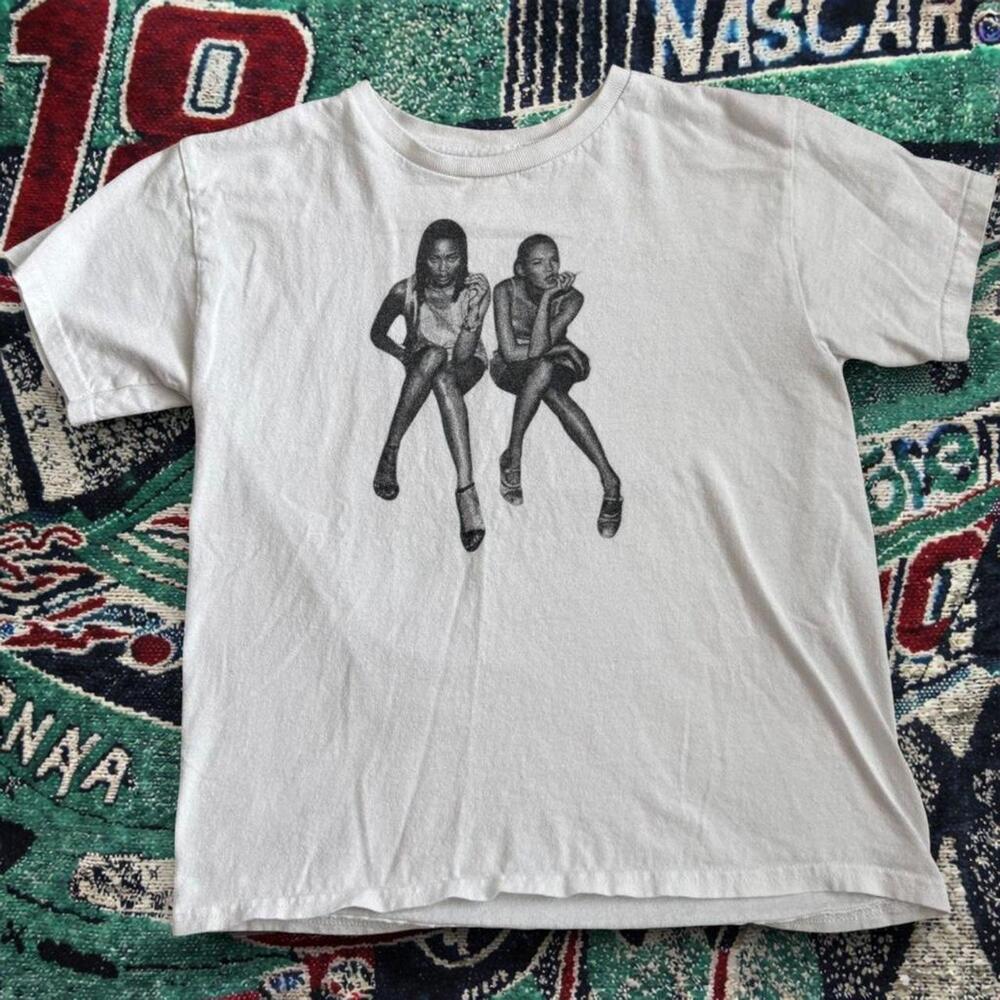 Minimal Black & White Twin Figure Graphic T-Shirt Artsy Unisex Tee.